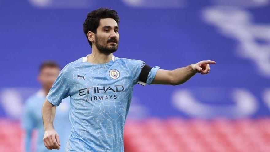 L'agent de Gündogan clarifie l'avenir de l'Allemand.
