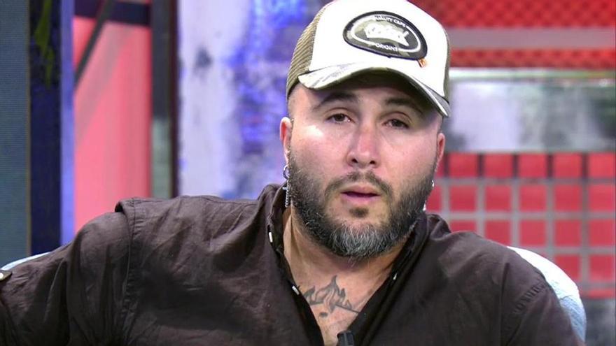 Kiko Rivera attaque Asraf : "Je ne l'aime pas parce qu'il n'est pas espagnol, mais parce qu'il est bête et con."