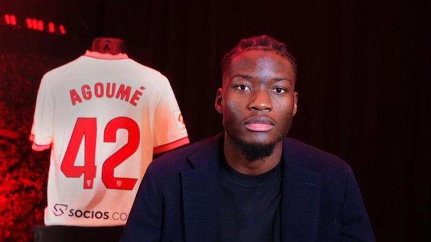 Le FC Séville officialise sa première recrue hivernale